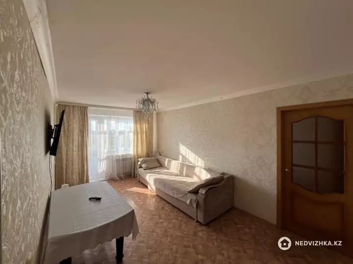 82 м², 5-комнатная квартира, этаж 5 из 5, 82 м², изображение - 1