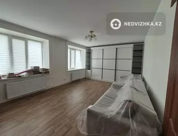 1-комнатная квартира, этаж 3 из 9, 45 м²