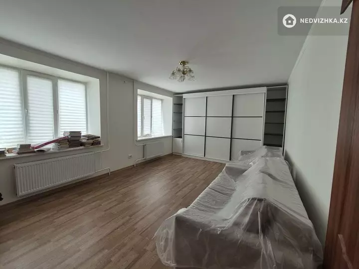 45 м², 1-комнатная квартира, этаж 3 из 9, 45 м², изображение - 1