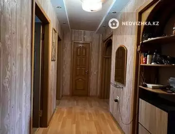 3-комнатная квартира, этаж 3 из 5, 88 м²