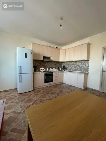 1-комнатная квартира, этаж 11 из 14, 53 м²