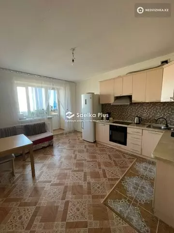 1-комнатная квартира, этаж 11 из 14, 53 м²