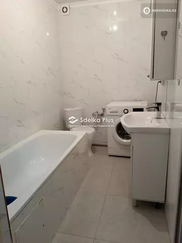 50.6 м², 2-комнатная квартира, этаж 9 из 9, 51 м², изображение - 4