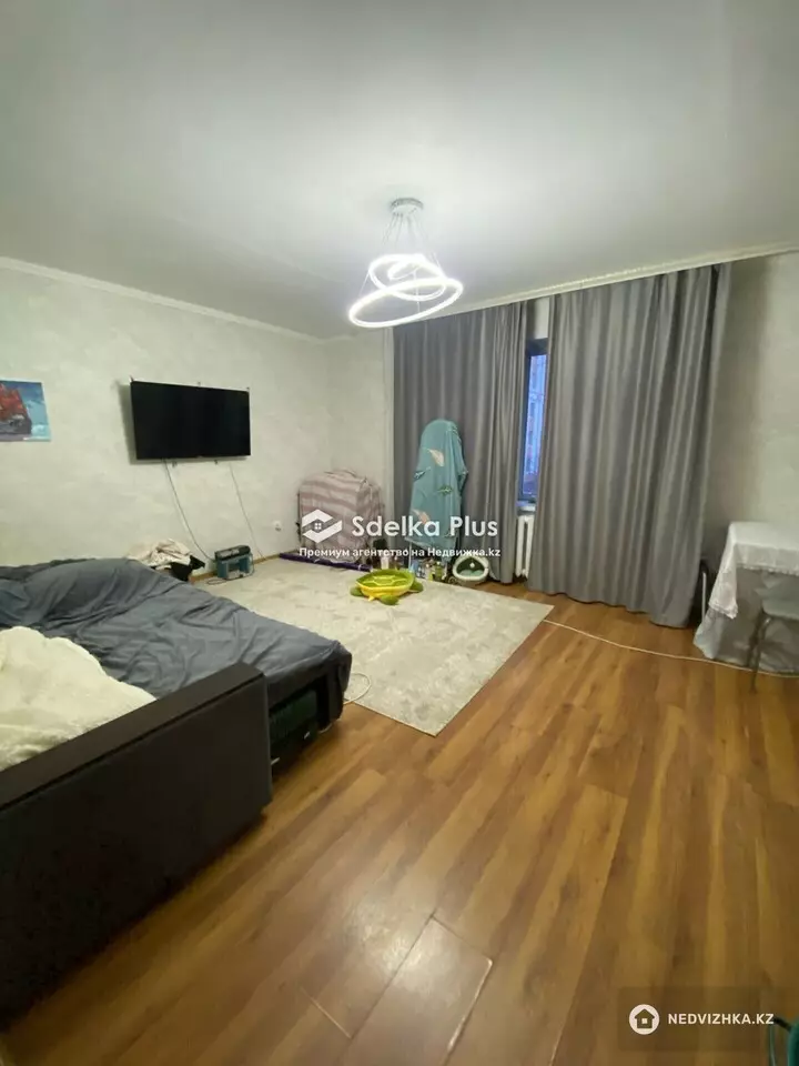 80 м², 3-комнатная квартира, этаж 2 из 5, 80 м², изображение - 1