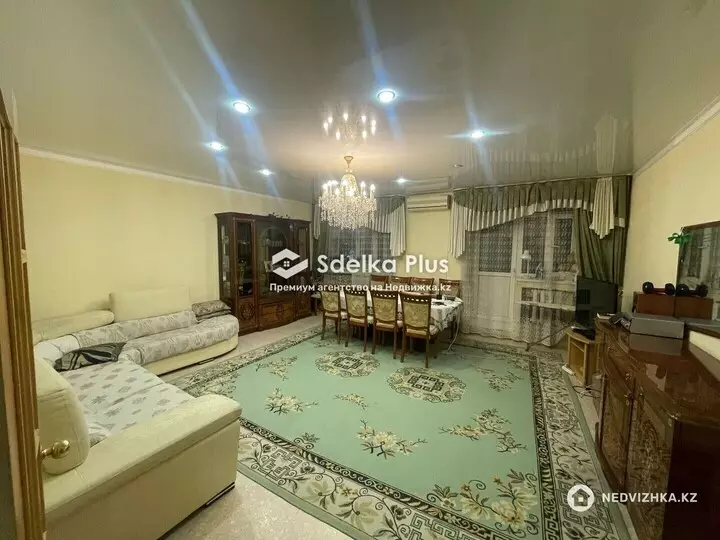 113 м², 4-комнатная квартира, этаж 4 из 5, 113 м², изображение - 1