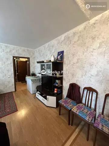2-комнатная квартира, этаж 3 из 9, 55 м²