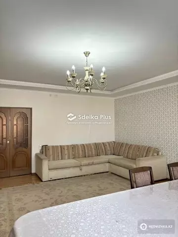 100 м², 3-комнатная квартира, этаж 8 из 10, 100 м², изображение - 1