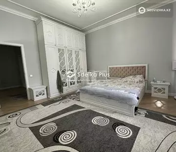 3-комнатная квартира, этаж 6 из 6, 100 м²