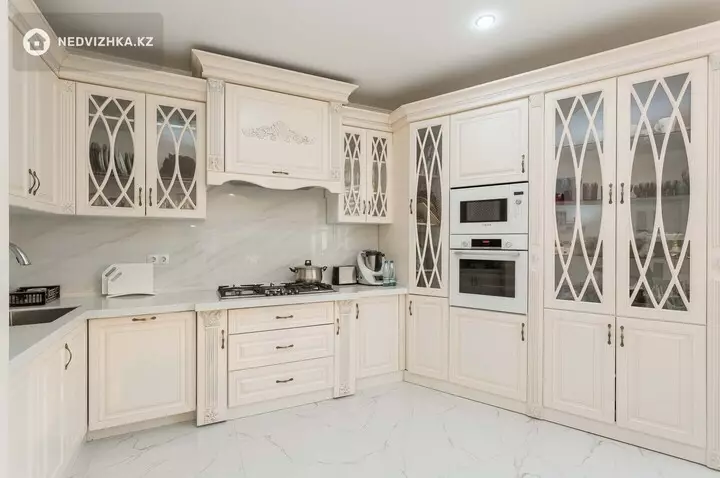 284.4 м², 5-комнатная квартира, этаж 6 из 10, 284 м², изображение - 1