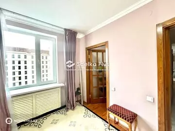 4-комнатная квартира, этаж 9 из 13, 120 м²