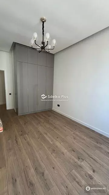 2-комнатная квартира, этаж 6 из 12, 62 м²