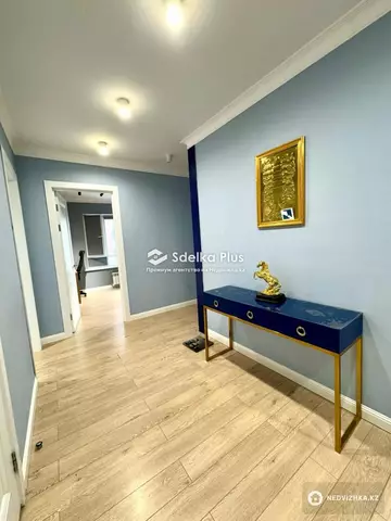 4-комнатная квартира, этаж 7 из 16, 120 м²