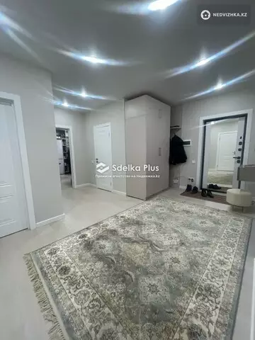 3-комнатная квартира, этаж 8 из 12, 100 м²