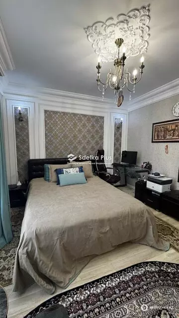 4-комнатная квартира, этаж 12 из 12, 120 м²