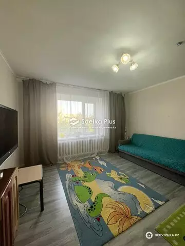 1-комнатная квартира, этаж 2 из 12, 36 м²