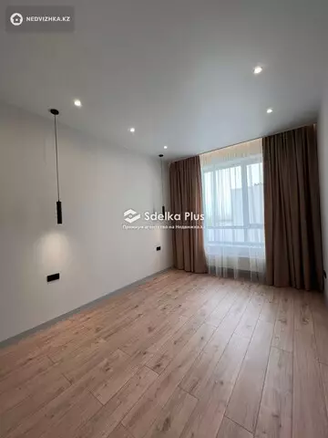 2-комнатная квартира, этаж 12 из 12, 56 м²
