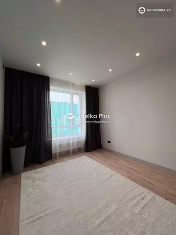 2-комнатная квартира, этаж 12 из 12, 56 м²