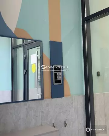 55.8 м², 2-комнатная квартира, этаж 12 из 12, 56 м², изображение - 9