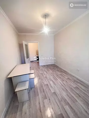 2-комнатная квартира, этаж 7 из 9, 40 м²