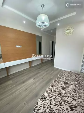 2-комнатная квартира, этаж 8 из 15, 70 м²