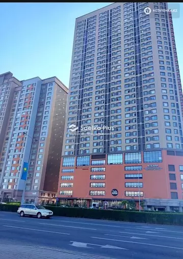 1-комнатная квартира, этаж 28 из 32, 42 м²