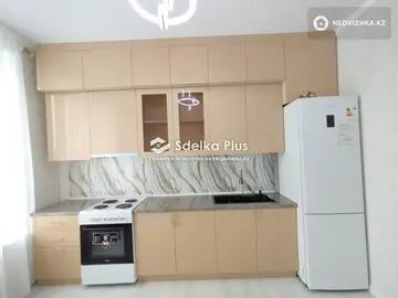 1-комнатная квартира, этаж 9 из 10, 40 м²