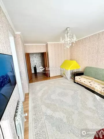 1-комнатная квартира, этаж 2 из 2, 52 м²