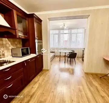 4-комнатная квартира, этаж 9 из 9, 104 м²