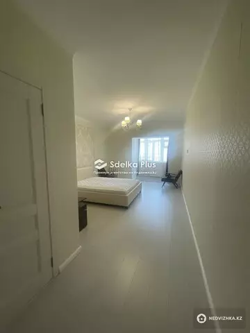4-комнатная квартира, этаж 7 из 8, 158 м²
