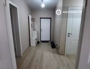 1-комнатная квартира, этаж 15 из 16, 45 м²