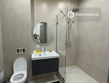 2-комнатная квартира, этаж 9 из 22, 58 м², на длительный срок