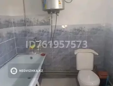 4-комнатный дом, 11 соток, 1 100 м²