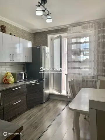 72.3 м², 2-комнатная квартира, этаж 2 из 9, 72 м², изображение - 5