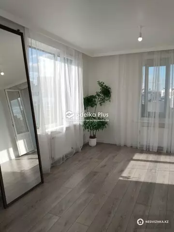 2-комнатная квартира, этаж 12 из 14, 49 м²