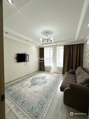 1-комнатная квартира, этаж 9 из 9, 42 м²