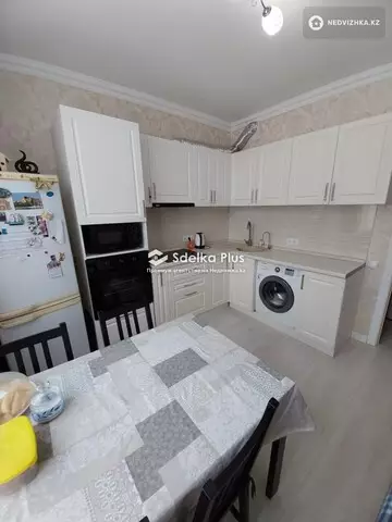 1-комнатная квартира, этаж 5 из 10, 30 м²