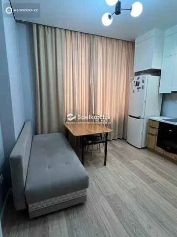 1-комнатная квартира, этаж 3 из 12, 44 м²