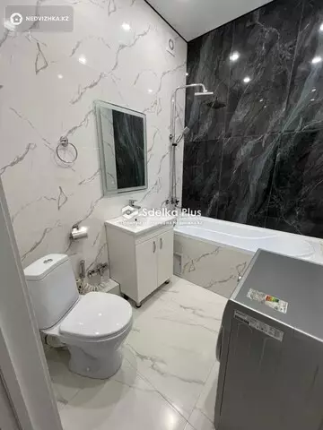 1-комнатная квартира, этаж 3 из 12, 44 м²