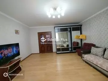 2-комнатная квартира, этаж 5 из 12, 82 м²