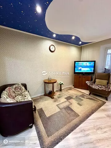 4-комнатная квартира, этаж 3 из 5, 78 м²