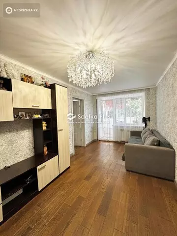 2-комнатная квартира, этаж 4 из 5, 41 м²