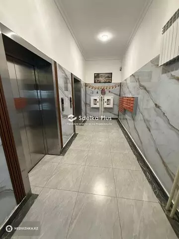 1-комнатная квартира, этаж 11 из 14, 36 м²
