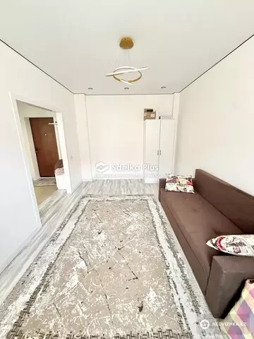 1-комнатная квартира, этаж 11 из 14, 36 м²