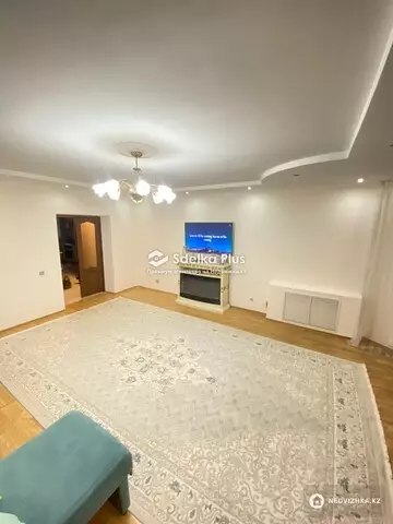 2-комнатная квартира, этаж 9 из 9, 76 м²