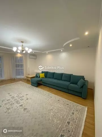 2-комнатная квартира, этаж 9 из 9, 76 м²