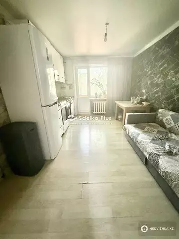 2-комнатная квартира, этаж 3 из 5, 46 м²