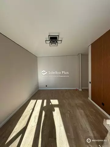 2-комнатная квартира, этаж 3 из 9, 56 м²