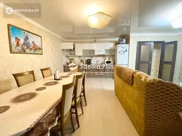 3-комнатная квартира, этаж 4 из 6, 90 м²