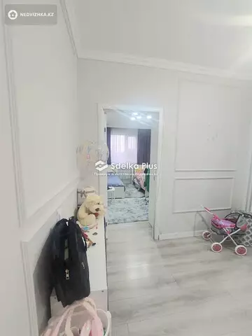 2-комнатная квартира, этаж 4 из 9, 55 м²
