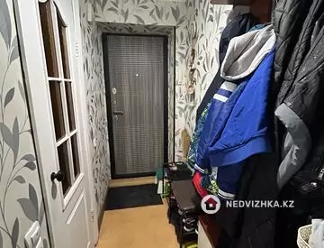 3-комнатная квартира, этаж 2 из 4, 54 м²